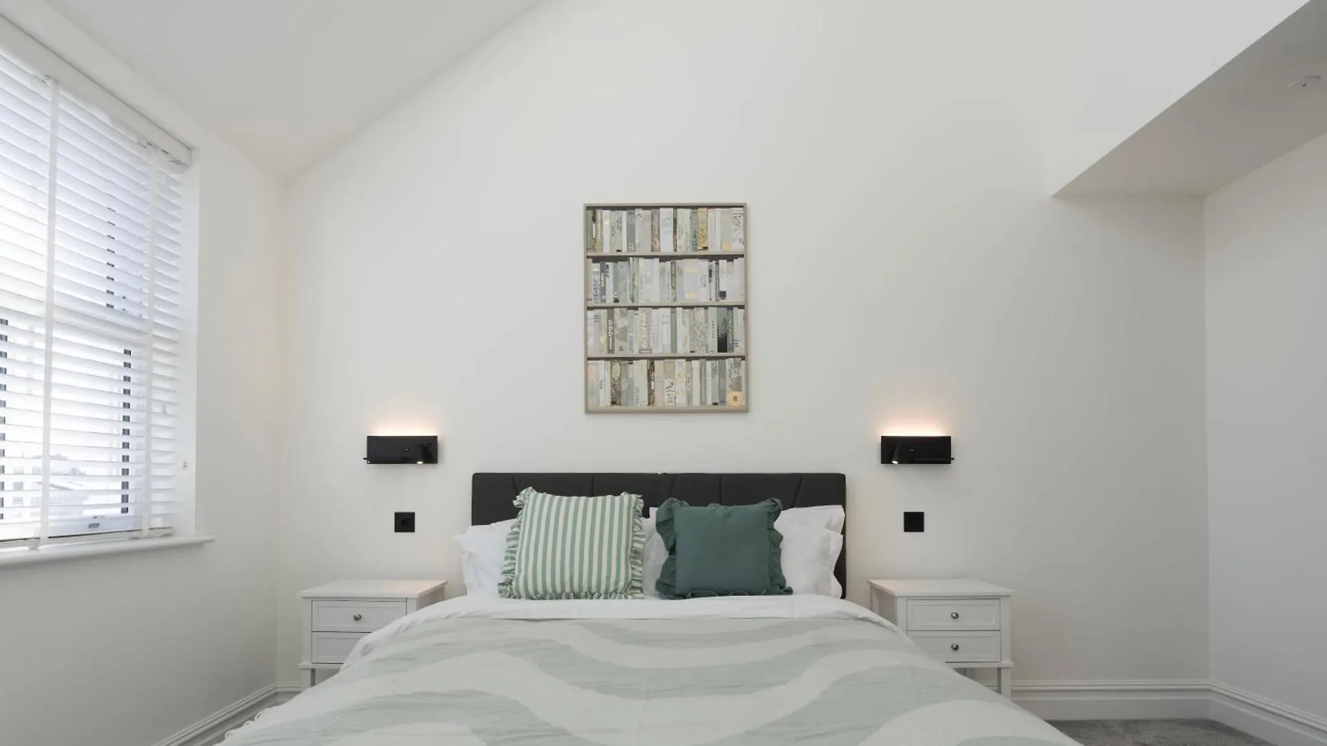 The Royal Whitechapel Apartman London